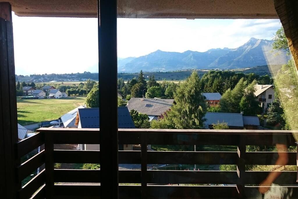 Belle Vue Au Chateau D'Ancelle Exterior foto